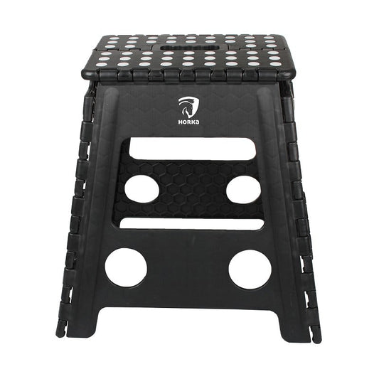 Opvouwbaar Horka opstapkrukje met een draagvermogen tot 120 kg. Compact, lichtgewicht en ideaal voor gemakkelijk opstappen bij het paard.