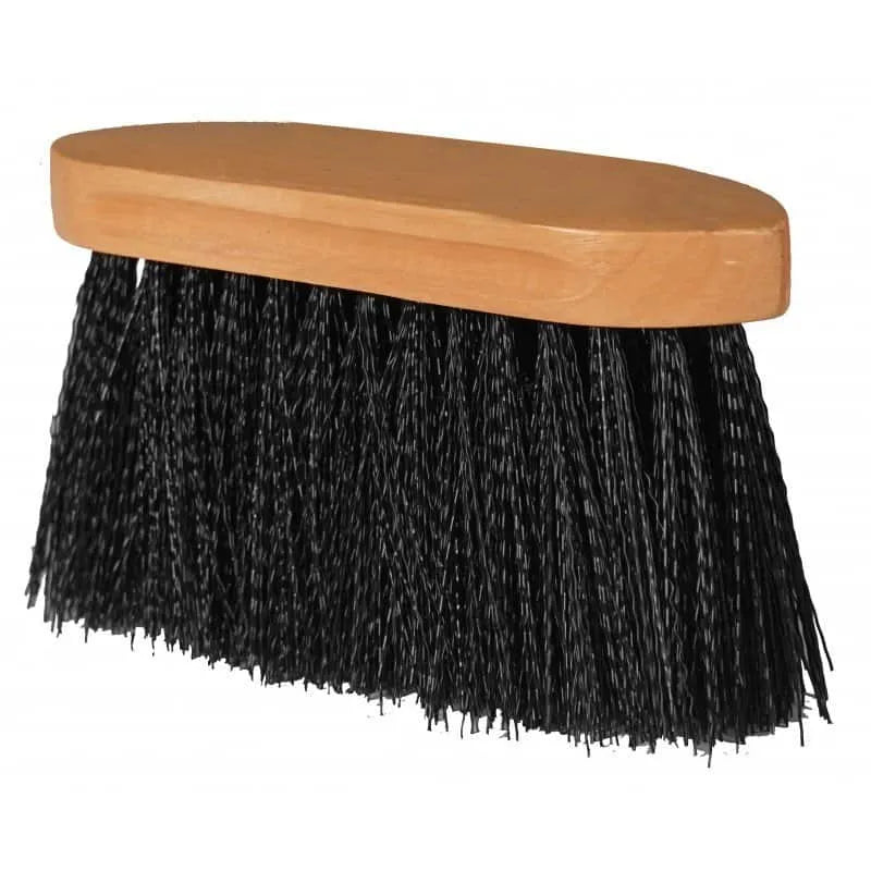 Borstel Hout Hard Lang Zwart. Stevige, zwarte Horka borstel met houten handvat en harde haren. Voor grondige verzorging van je paard. Nu bij Livin Horse Shop verkrijgbaar!