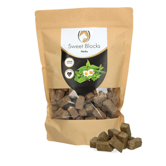 Excellent Horse Sweet Blocks Herbs – 1 kg suikerarme paardensnoepjes met kruiden. Gezonde, natuurlijke traktatie in brokvorm. Kruimelt niet en ideaal als beloning.