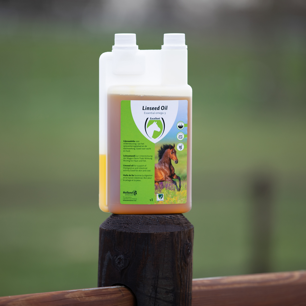 lijnzaad olie 500ml. Excellent Lijnzaadolie ondersteunt de spijsvertering, darmwerking en vachtverzorging van je paard. 100% koudgeperst. Nu verkrijgbaar bij Livin Horse Shop!