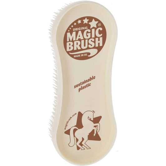 Magic Brush Borstel Nature Recycled - middelhard. De Magic Brush Nature Recycled is een middelharde paardenborstel, gemaakt van 50% hernieuwbare grondstoffen. Verwijdert modder & losse haren. Duurzaam & multifunctioneel.