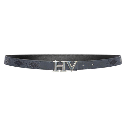 “HV Polo Belt HVP Argyle – elegante damesriem met luxe HV-gesp en ton-sur-ton argylepatroon. Perfecte finishing touch voor elke paardensportlook.” Verkrijgbaar bij Livin Horse Shop
