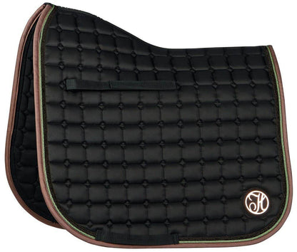 Harry’s Horse Zadeldekje Douglas Jet Black van High Density Twill met glitter binding. Luxe, ademend en perfect voor training en wedstrijd.