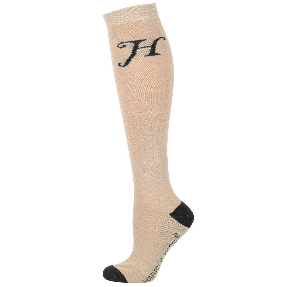 sokken beige. Harry’s Horse rijsokken beige: kniekousen met badstof voetbed voor optimaal comfort. 75% katoen, 20% nylon, 5% elastan. Verkrijgbaar in S, M, L.