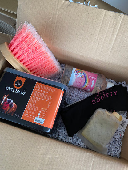Too Good To Go Horse Box #4 – 50% Off Sustainable Horse Supplies