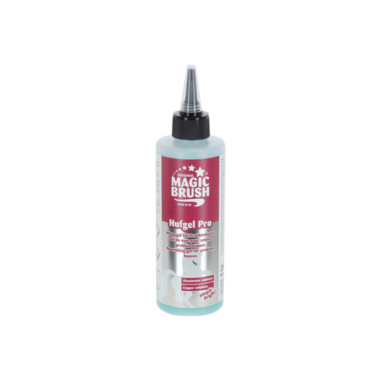 Versterk en bescherm gevoelige hoeven met MagicBrush Hoof Gel Pro. Werkt diep, droogt snel, en voorkomt rotstraal. Met zink- en aluminiumsulfaat.
