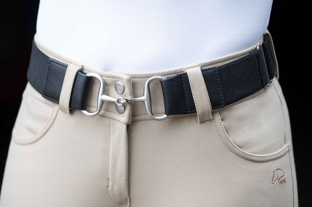Koop de HKM Sports Hunter BIT Riem in natuur bij Livin Horse Shop. Elastische riem, 5 cm breed, verstelbare lengte (one size fits all). Stijlvol, tijdloos & comfortabel.